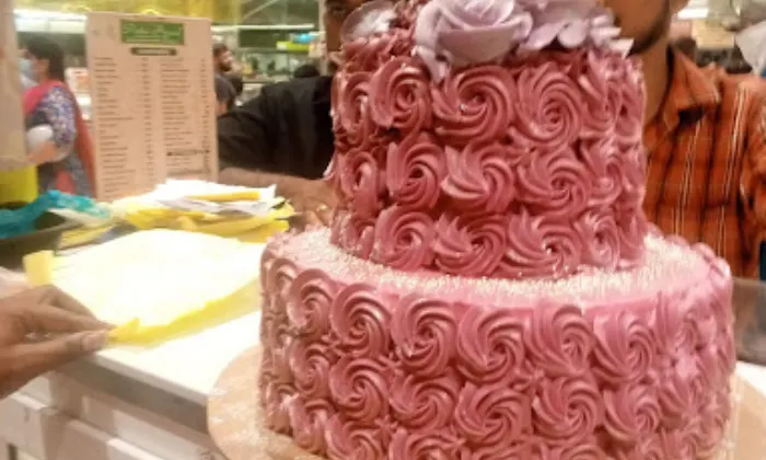 Al Mansoor Bakers Sweets